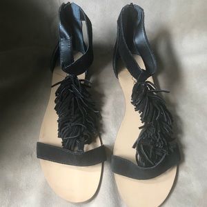 Sole society black fringe suede sandals